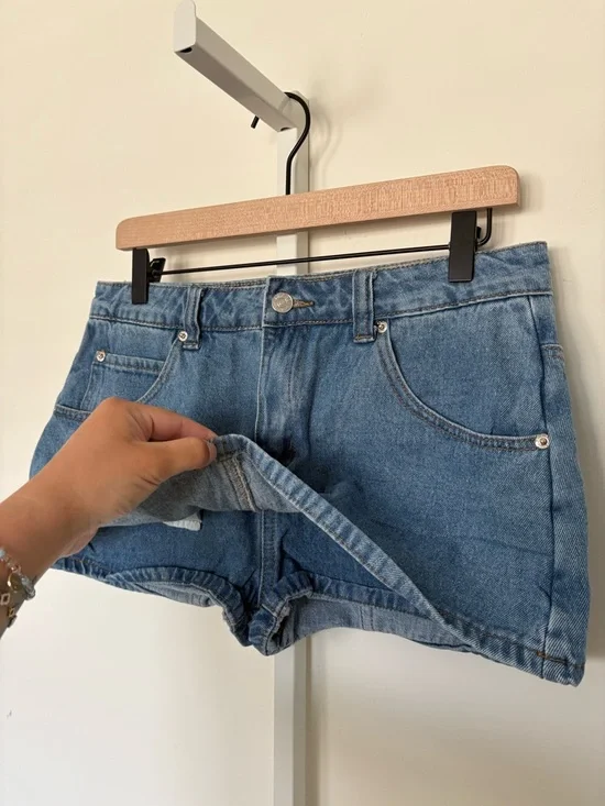 Edikted Blue Denim Mini Skort Size M - Picture 4 of 10